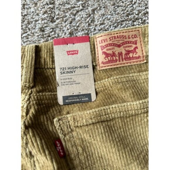 Levis Womens 721 High-Rise Skinny Chourday pants Size 30x30 Flat Front Pockets - Picture 16 of 16